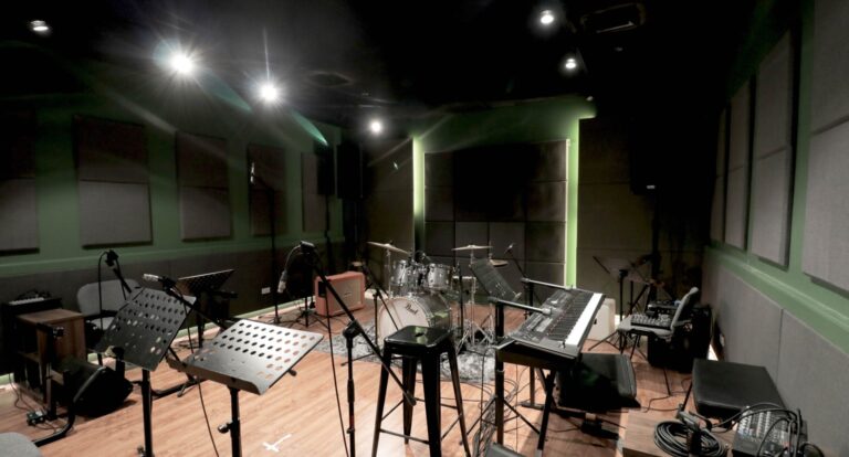 Band-Rehearsal-Studio-2-768x414