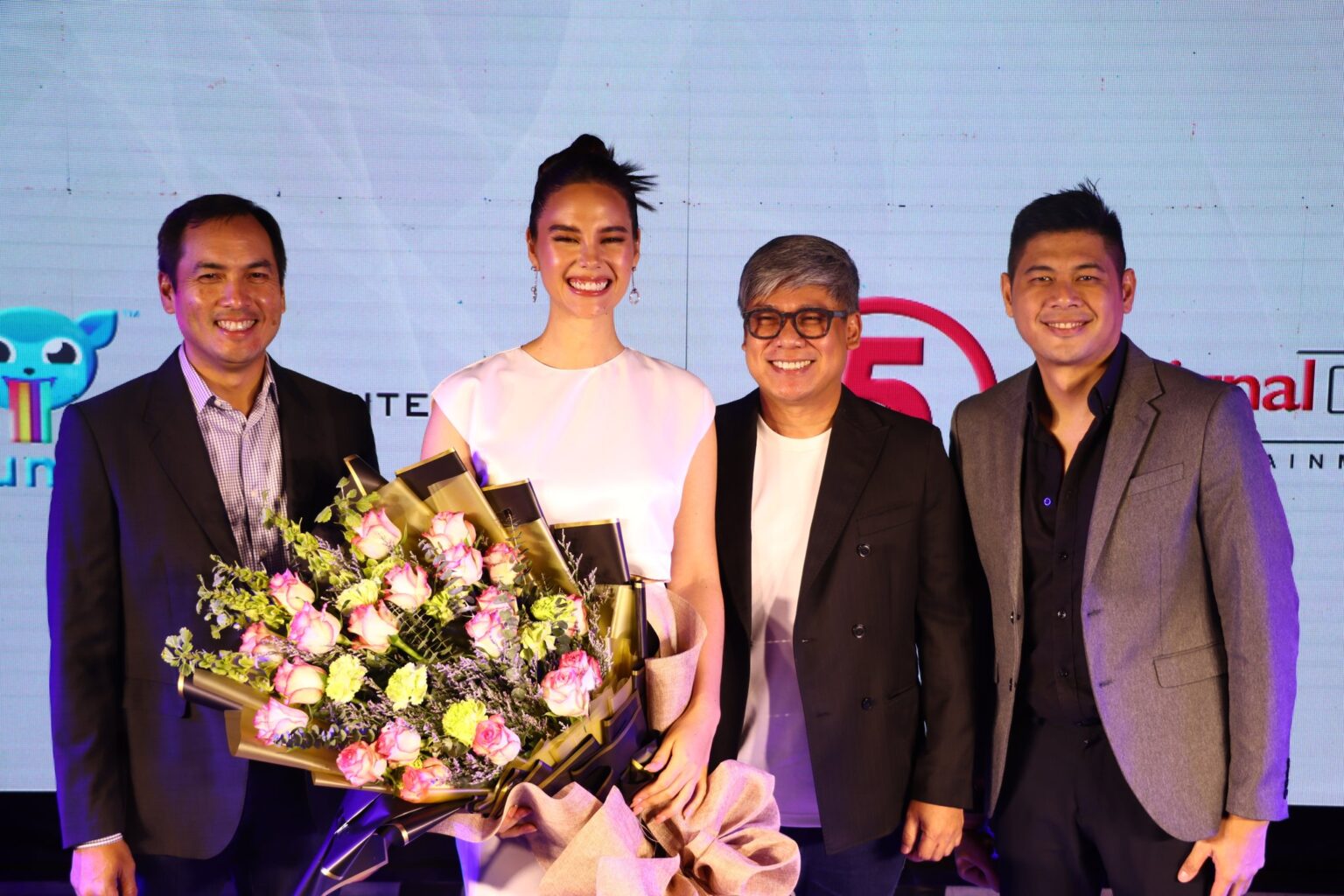 Miss Universe 2018 Catriona Gray Will Be The Host of “Top Class, The Rise to P-Pop Stardom”