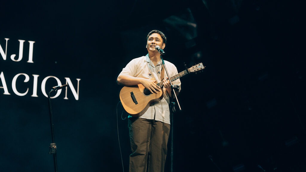 Kenji’s ‘Liham’ captivates fans of TJ Monterde during special performance