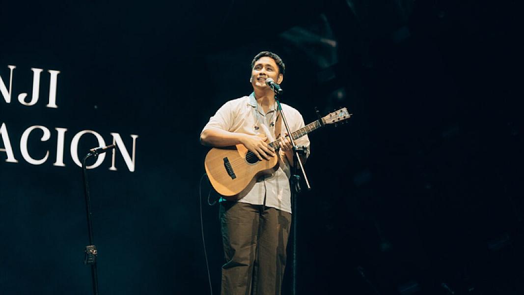Kenji’s ‘Liham’ captivates fans of TJ Monterde during special performance